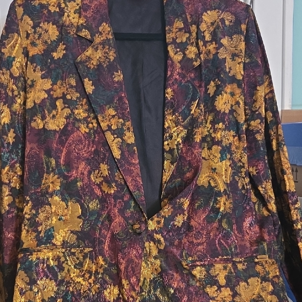 Floral Patterned Blazer - Picture 6 of 7